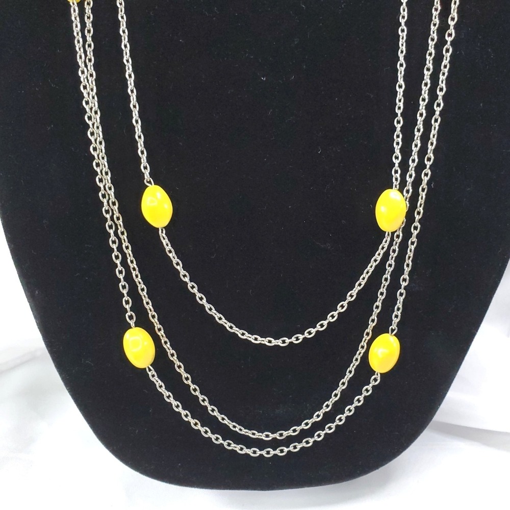 Yellow Beaded Triple-Strand Silver Tone Chain Necklace 32 Inch Lobster Clasp
